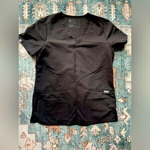 Women’s Figs Black Scrub Top